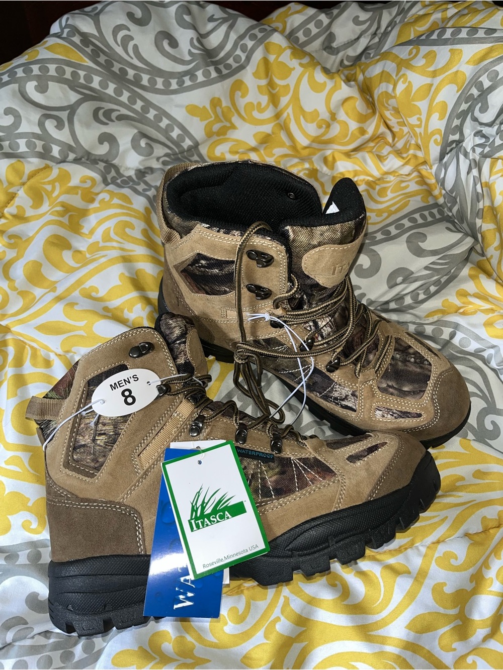 Itasca Waterproof Tan and Camo Hiking Boots Hiking Hunting Boots size M8 W9.5